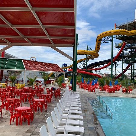 Piazza Diroma C/ Acqua Park - Viaggio Locacoes Por Temporada Caldas Novas Exterior foto