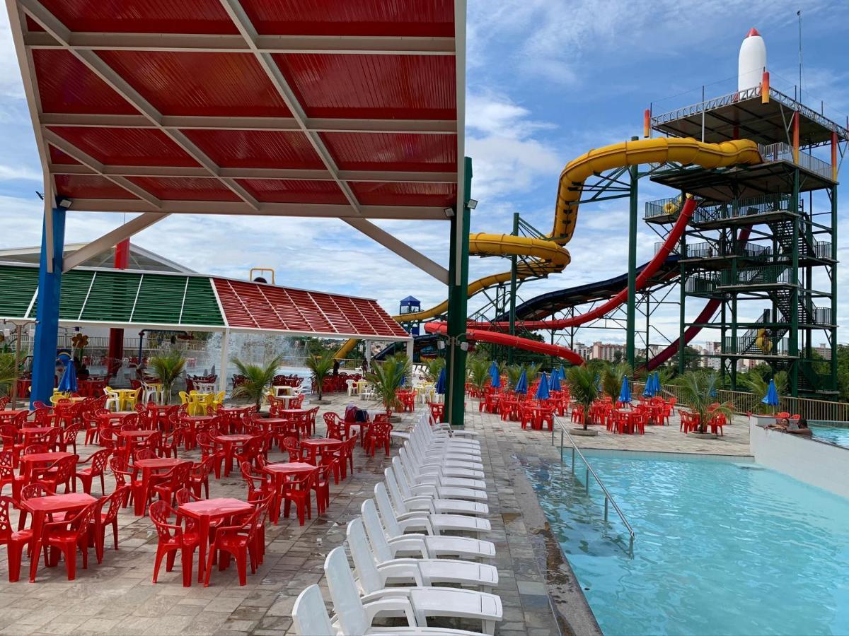 Piazza Diroma C/ Acqua Park - Viaggio Locacoes Por Temporada Caldas Novas Exterior foto