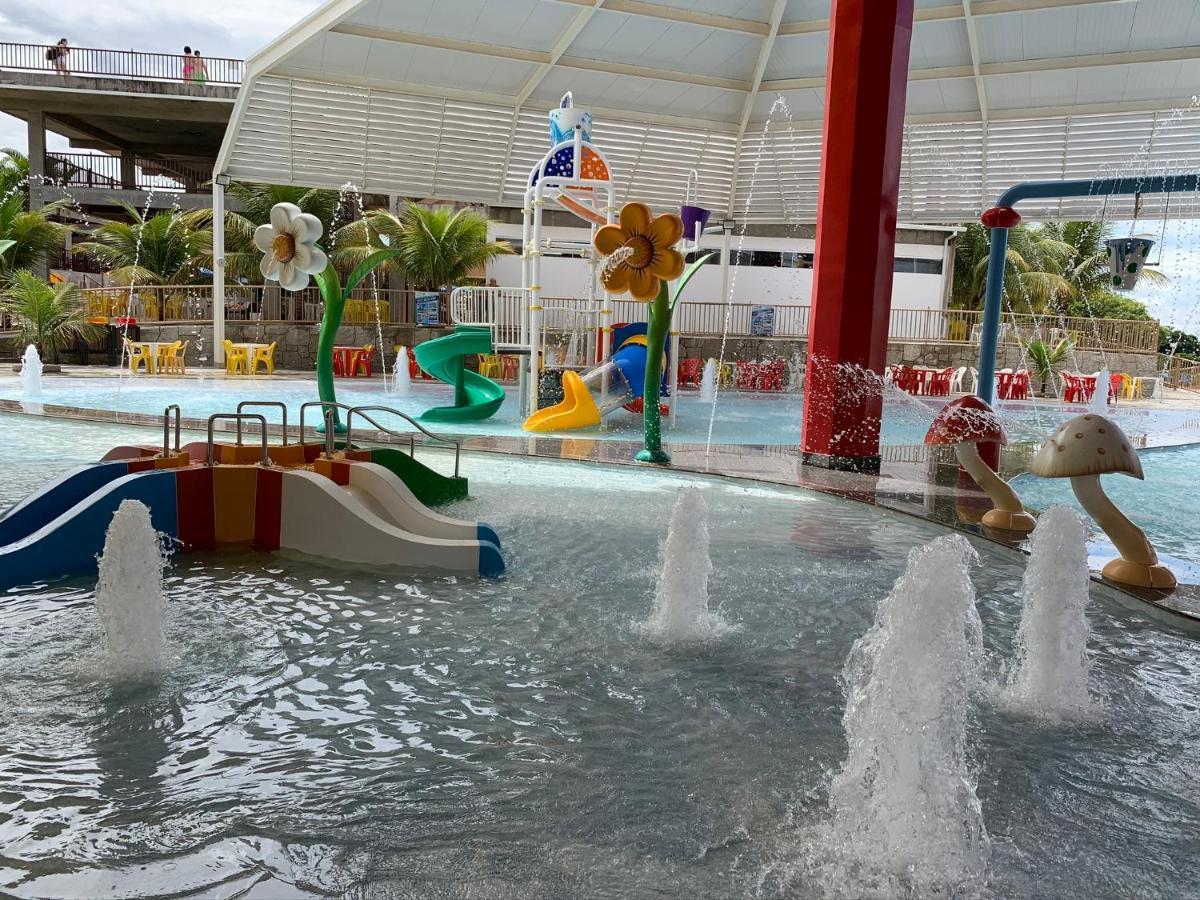 Piazza Diroma C/ Acqua Park - Viaggio Locacoes Por Temporada Caldas Novas Exterior foto
